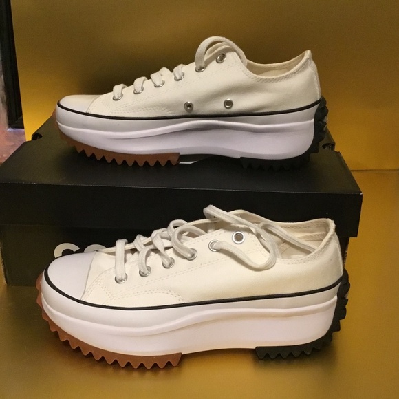 CONVERSE Women’s RUN STAR HIKE SNEAKERS - Picture 4 of 6